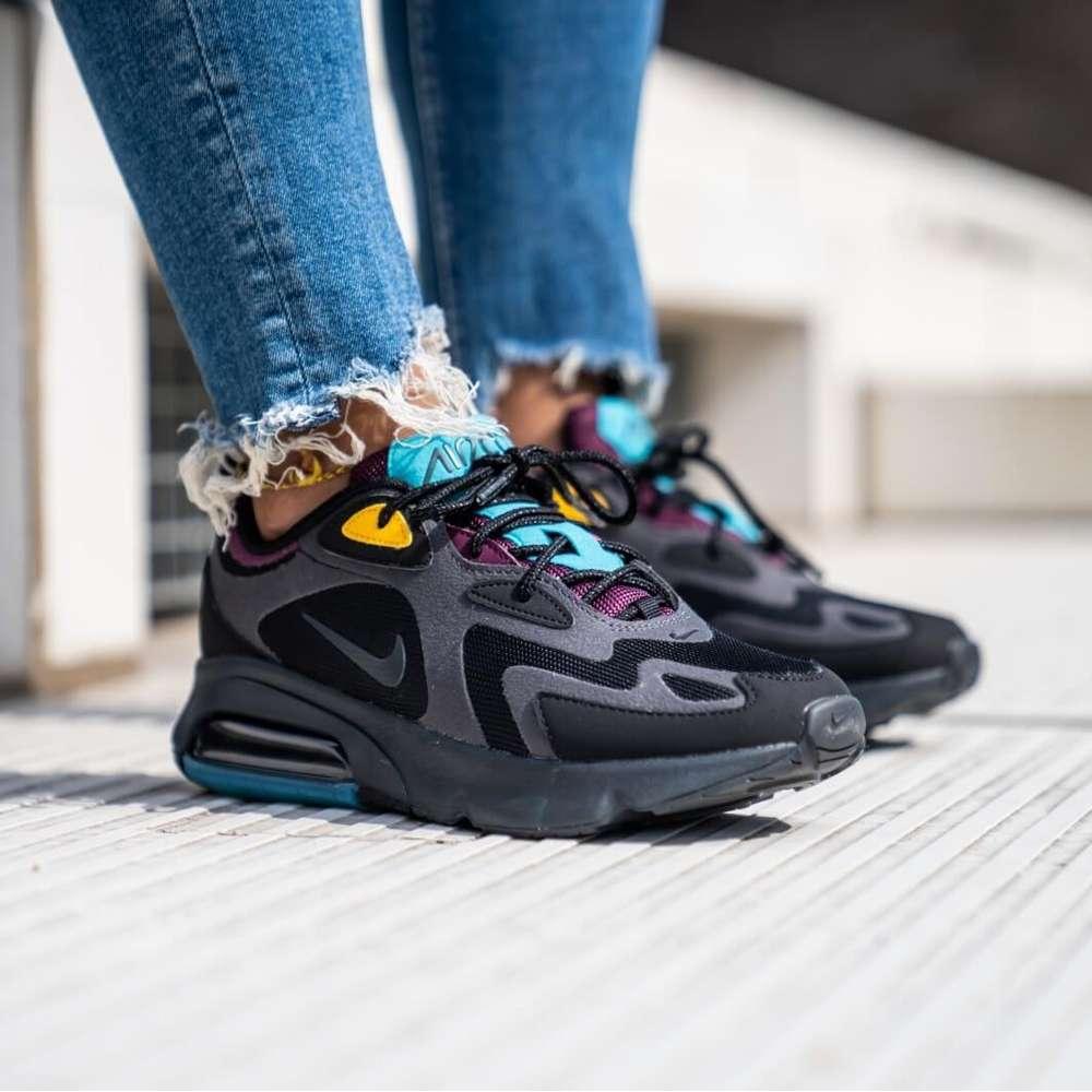 Nike wmns air max 200 sales